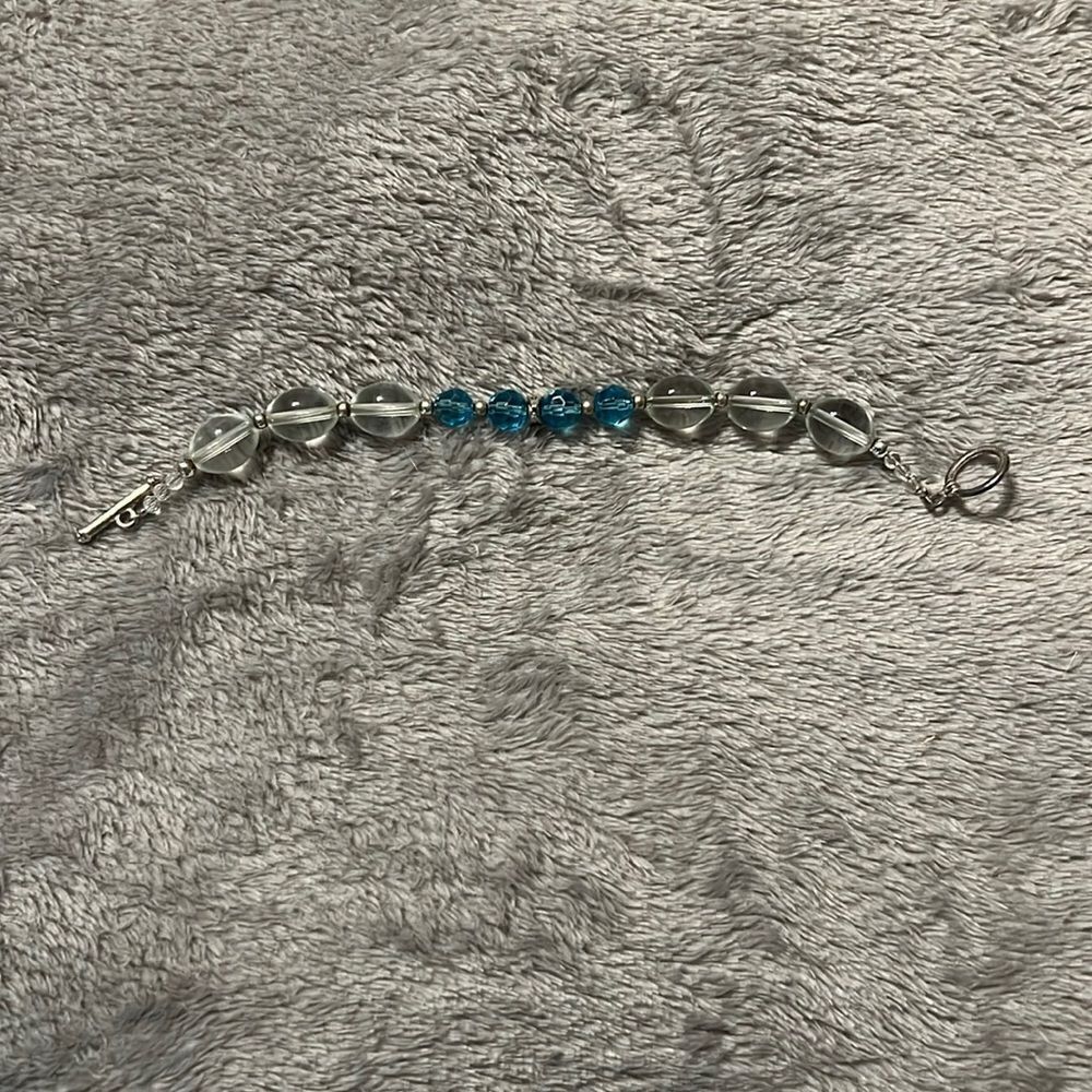 Blue/clear Silver Bead Bracelet